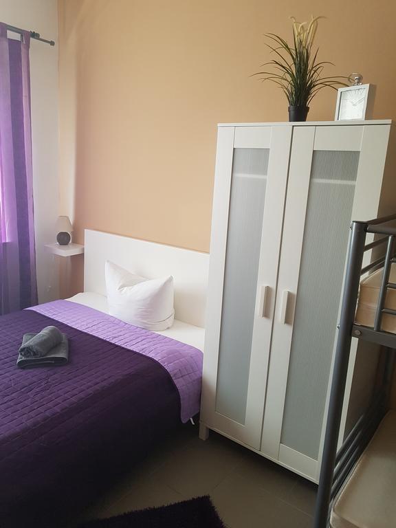 Elifim Hotel Berlijn Buitenkant foto